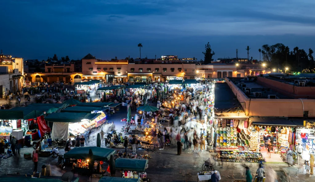 جبال الأطلس تحلق فوق سهول أكفاي