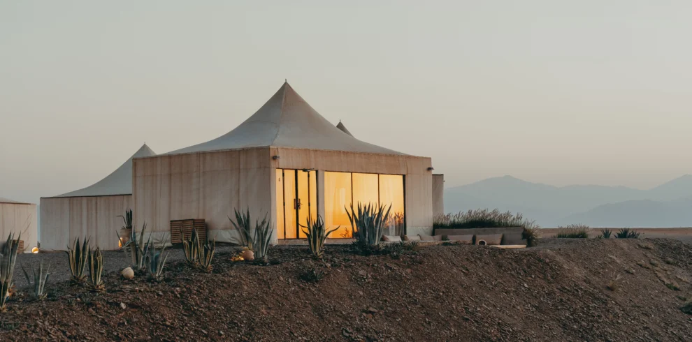 agafay desert day trip from marrakech luxury camp view