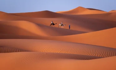 4 days tour from Marrakech to Fes desert dunes at sunset